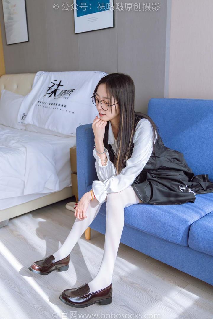 [BoBoSocks袜啵啵]VOL.177 稚予-皮鞋、厚白丝（脚底猫爪印款）[140P+1V／5.50GB]预览图