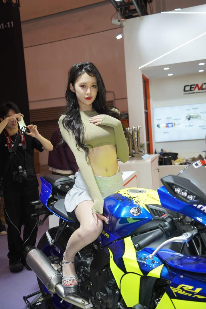 精选街拍Ⅱ作品 VOL.4592 2025 苏州GTSHOW改装车展图集A[1927P／2.44GB]推荐预览图